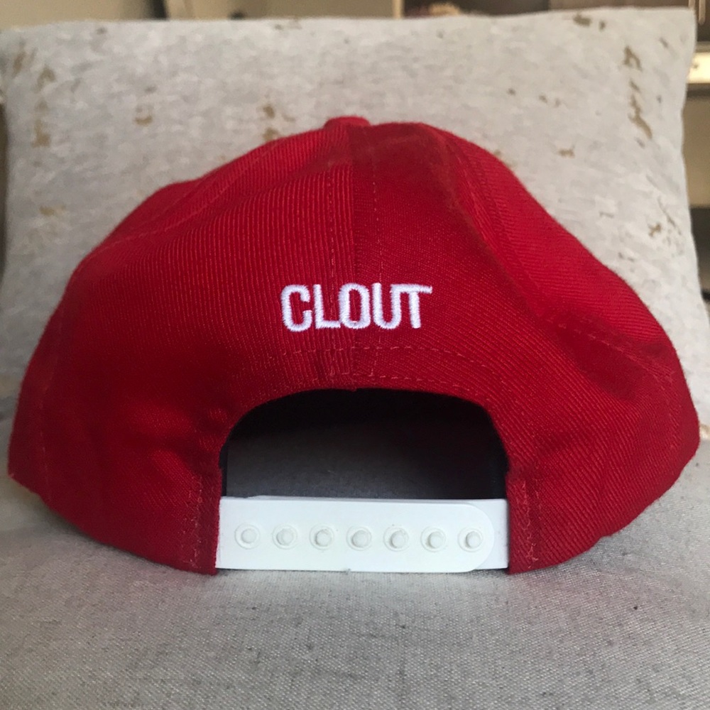 Red CLOUT hat - Picture 3 of 3